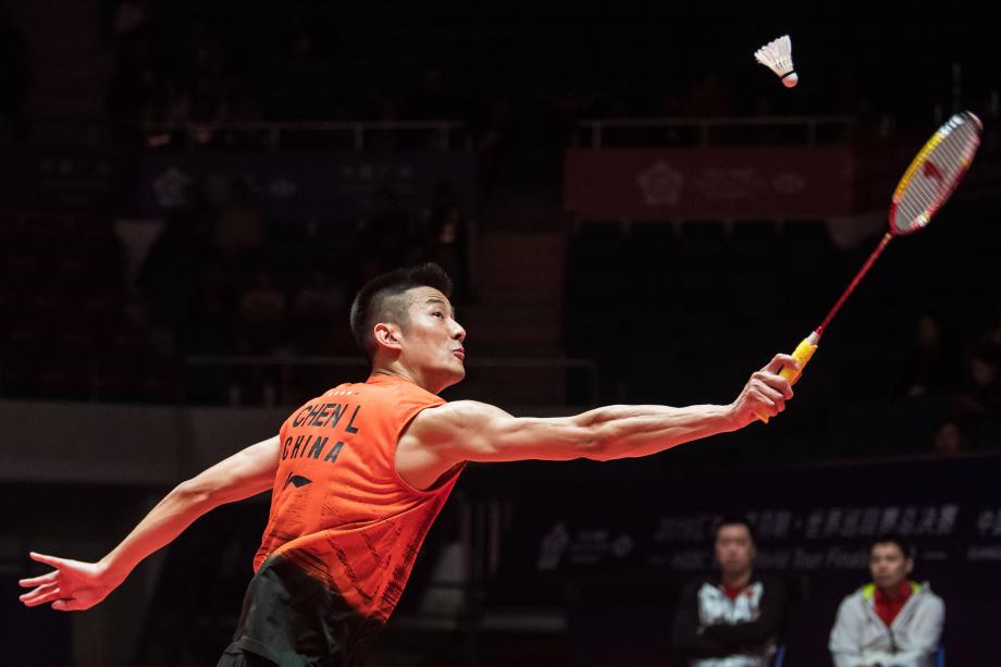 他效力于意 他效力于意